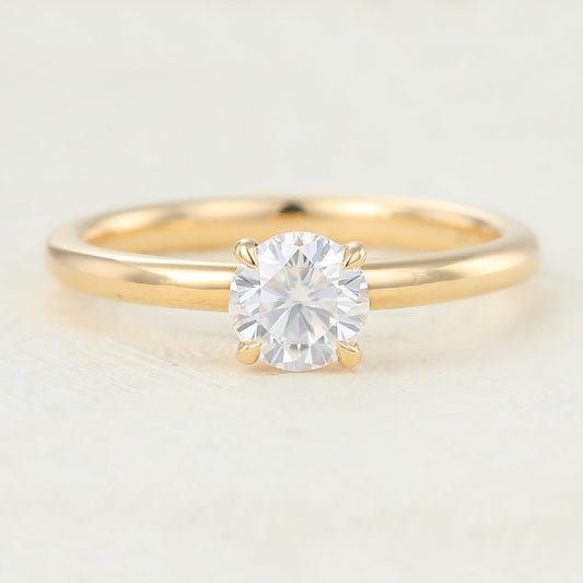0.41 CT Round Solitaire Moissanite Engagement Ring