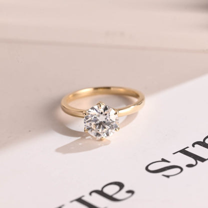 Stunning 0.5 - 1.5 CT Round Moissanite Engagement Ring With Solitaire Design 1