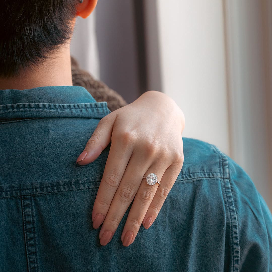 AGL025