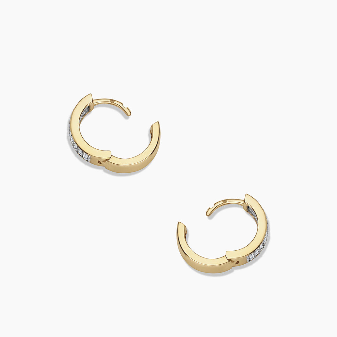 GJ017