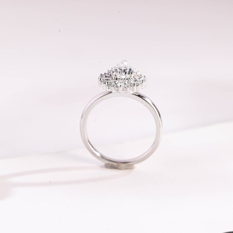 Stunning 1.0 - 2.0 CT Pear Moissanite Engagement Ring with Cluster Design 5